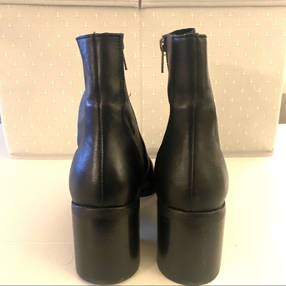 Treasure and Bond Leather Almond Toe Ankle Boot Bootie Black Womens 10 - Picture 4 of 8